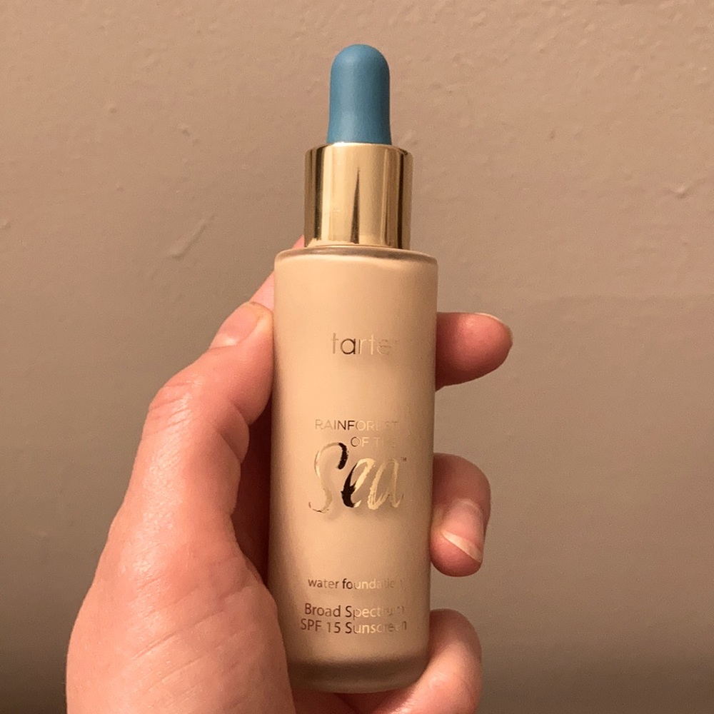 Tarte Rain Forest of the Sea Foundation in 8S